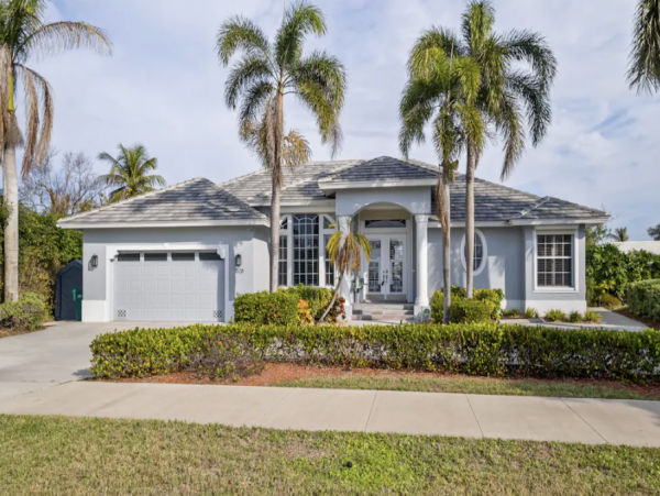 Marco Island Beautiful 3 Bedroom Home with Pool & Canal View
